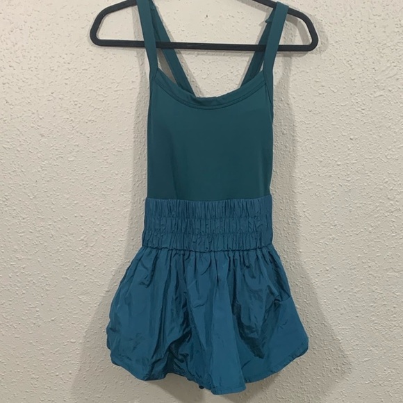 Free People Movement Teal Green Way Home Skort Romper size M - Picture 1 of 16